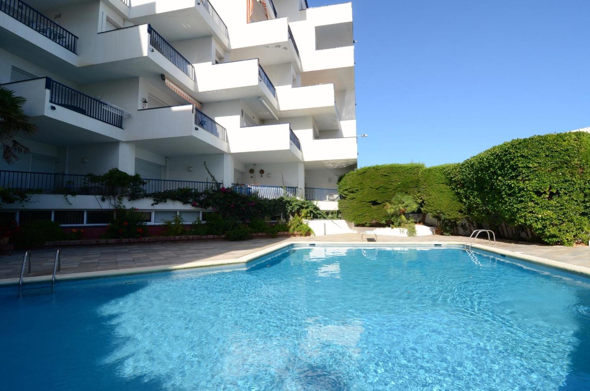 Passeig Del Mar - Apartamentos Primera Linea L' Escala Екстериор снимка