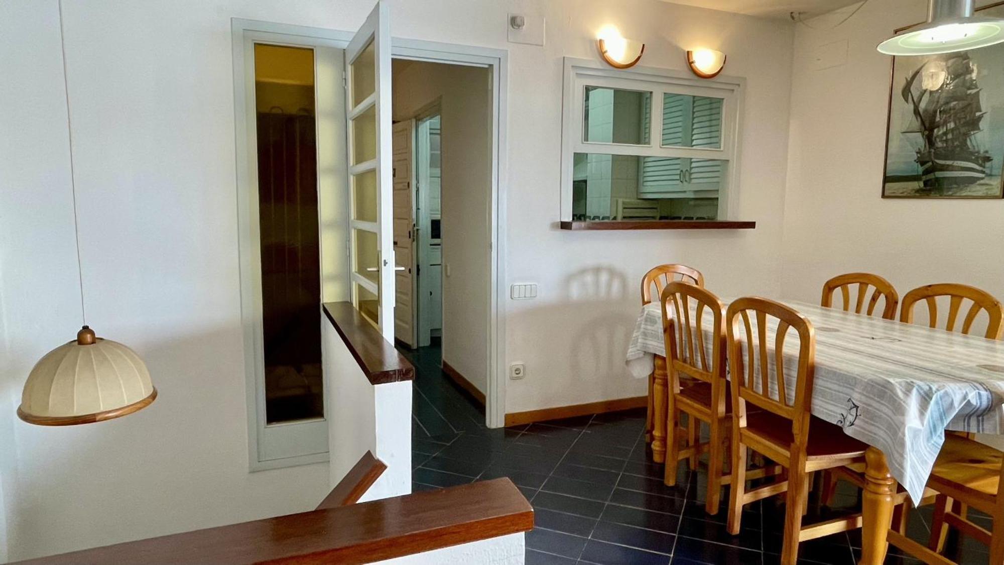 Passeig Del Mar - Apartamentos Primera Linea L' Escala Екстериор снимка