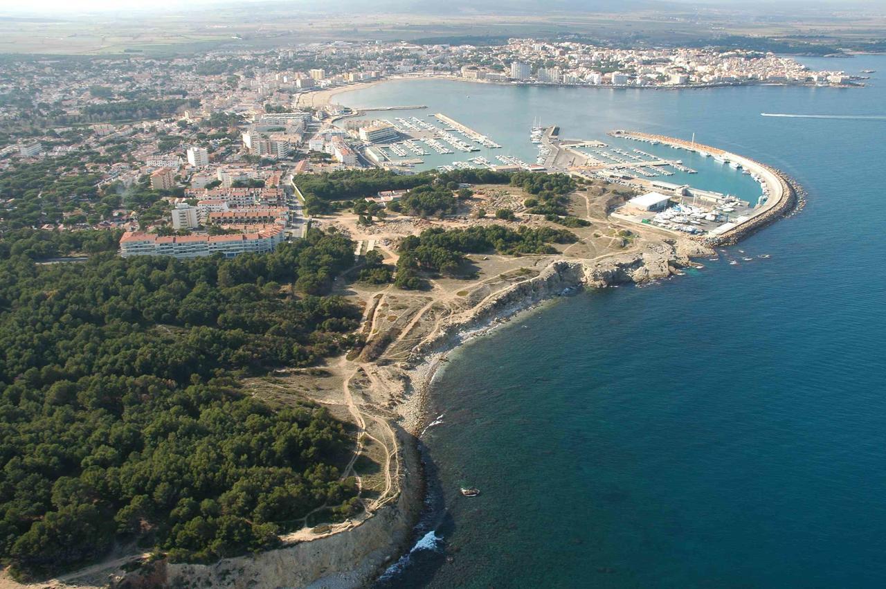 Passeig Del Mar - Apartamentos Primera Linea L' Escala Екстериор снимка
